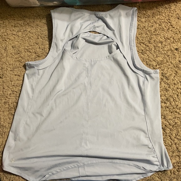 💥Like New💥 90 Degree Tank - Picture 2 of 2